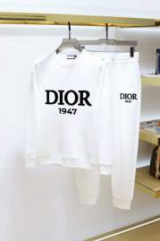 Picture of Dior Sweater Suits _SKUDiorM-5XLkdtr5338884